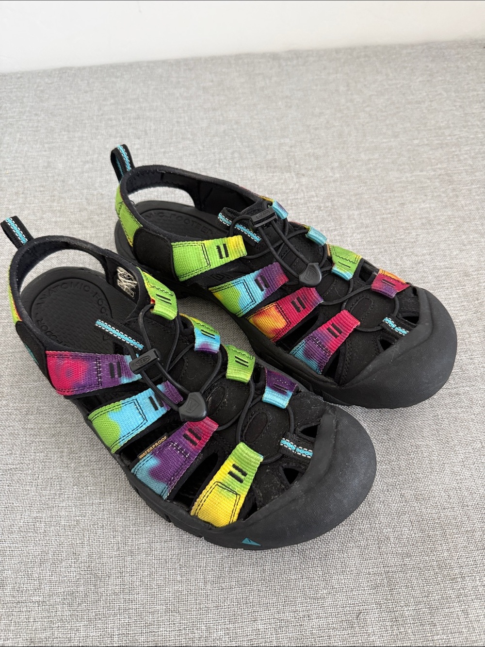 Keen Men's Black Sandals with Rainbow Tie-Dye Straps